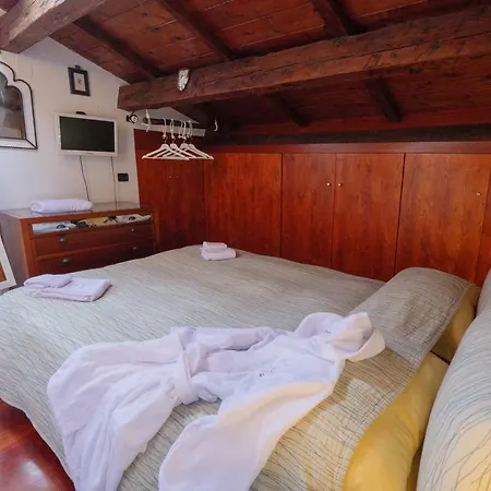 Rum i privatbostad A Casa Di Nina *