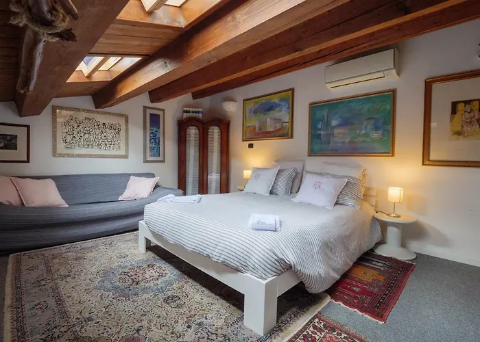 Rum i privatbostad A Casa Di Nina Senigallia